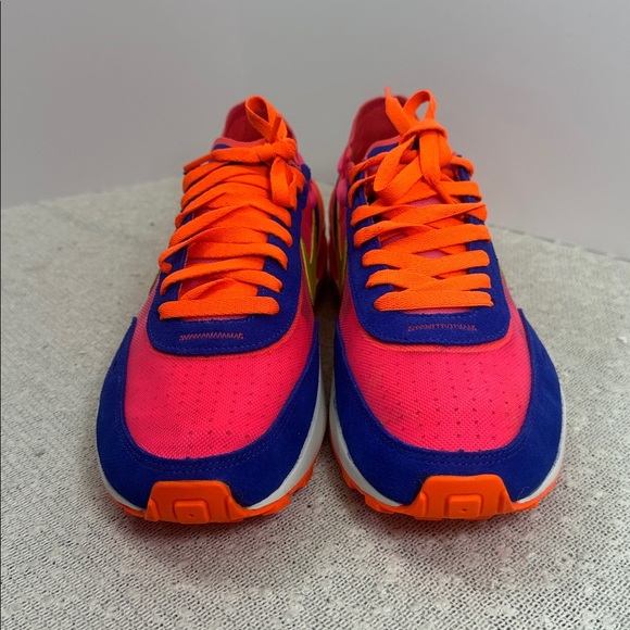 NIKE Waffle One Racer Blue Hyper Pink Women’s 10 Shoes Sneakers - Picture 3 of 11